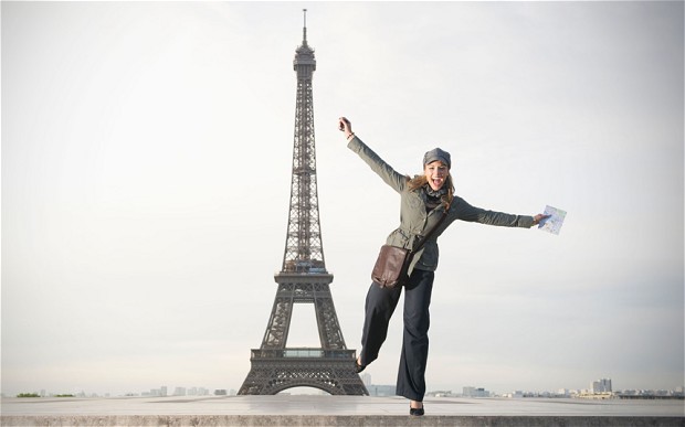 paris-woman 2469661b