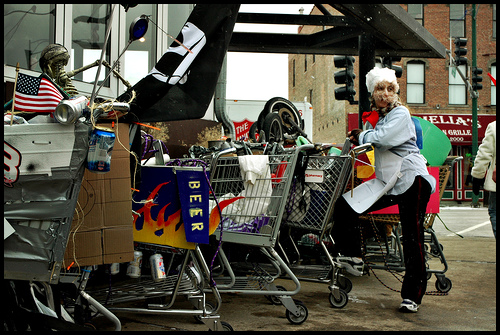 carts_outside_of_twisted_spoke_2007