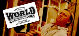 the-world-black-pudding-throwing-championship1-534x247