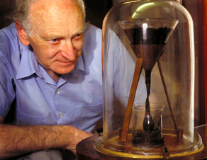 pitch drop experiment